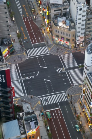 交差点の信号写真